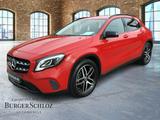 Mercedes-Benz GLA 200 Navi Night AHK PDC SHZ LED KeyLess KAM - rote Mercedes-Benz GLA 200