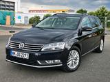 Volkswagen VW Passat 2.0 TDI TÜV NEU Scheckheftgepfle... - Volkswagen Passat aus 2011: TDI