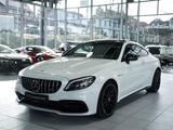 Mercedes-Benz C 63 AMG S Coupé *2.H *19 *Schale*Perf-AGA*Pano - gebrauchte Mercedes-Benz C 63 AMG aus dem Jahr 2022