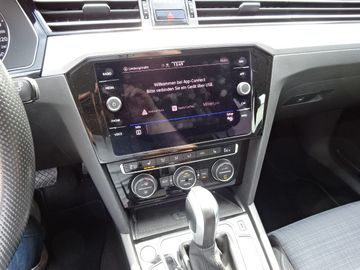 Fotografie des VW Passat Variant 1.4 TSI Hybrid GTE Klima Navi