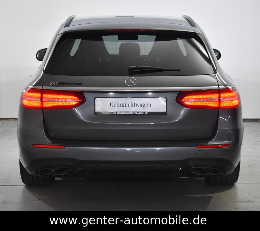 Mercedes-Benz E 43 AMG