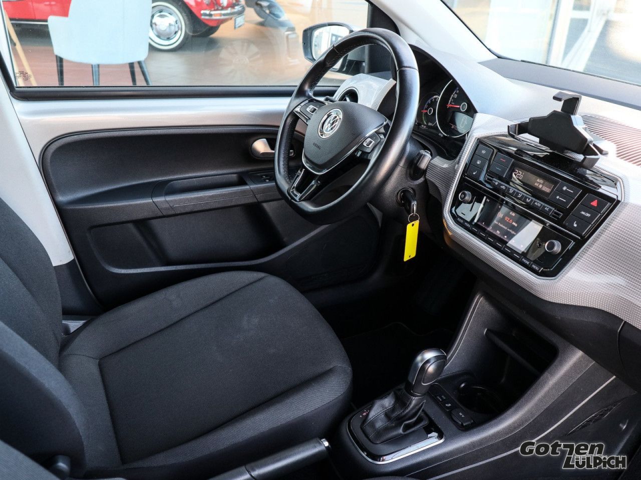 Fahrzeugabbildung Volkswagen e-up! Style Plus Winterpaket Komfortpaket Klima