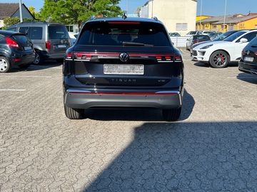 Volkswagen Tiguan Elegance 1,5 l eTSI 150 PS 7-Gang-DSG