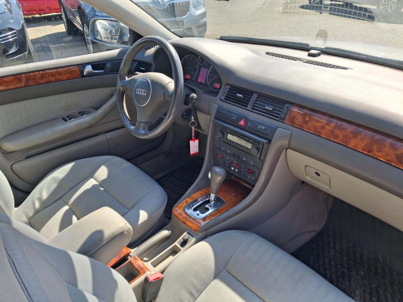 Audi A6 2004 — photo 6