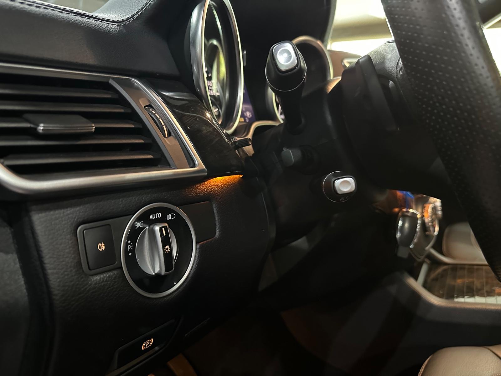 Mercedes-Benz ML 350 BlueTec 4Matic AMG Paket / Panorama/ EUR6