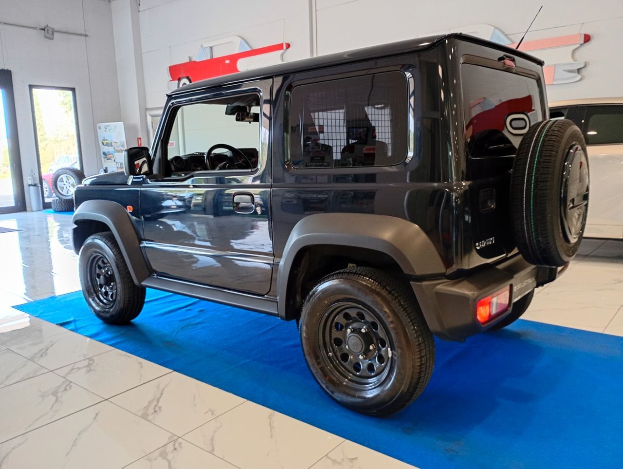 Suzuki Jimny 1.5 Black Edition N1 imagem 2