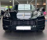 Porsche Cayenne Coupé GTS  4.0 V8  - Full Black  - Porsche Cayenne mit Benzin-Antrieb: Coupe, Schwarz