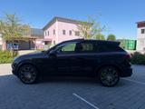 Porsche Cayenne S E-Hybrid Platinum Edition - Porsche Cayenne mit Hybrid-Antrieb: Geländewagen