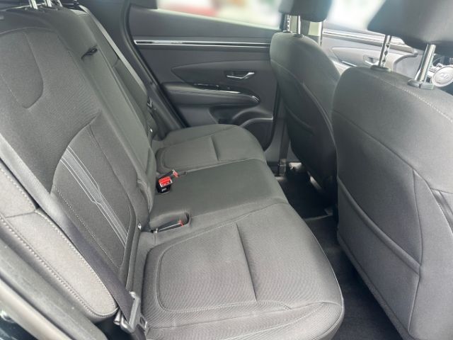 Fahrzeugabbildung Hyundai Tucson Trend Mild-Hybrid 2WD 1.6 T-GDI Assistenz