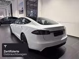 Tesla Model S Long Range AWD - weiße Tesla Model S