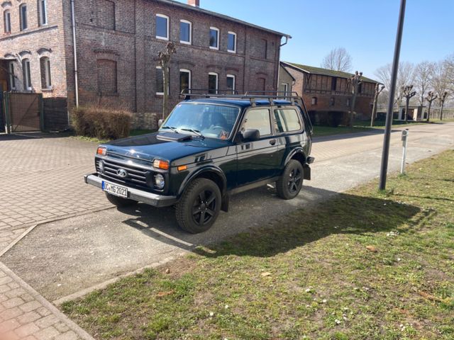 Lada Niva