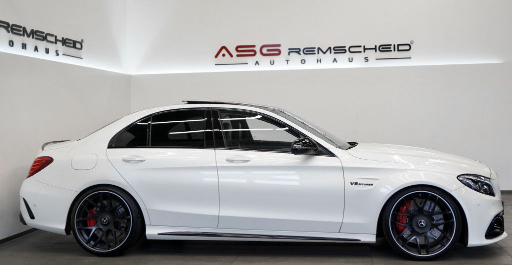 Mercedes Benz C 63 Amg