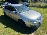 Volkswagen Passat /Klimaautomatik/Tempomat/TÜV 01/28 - gebrauchte VW Passat aus dem Jahr 2008