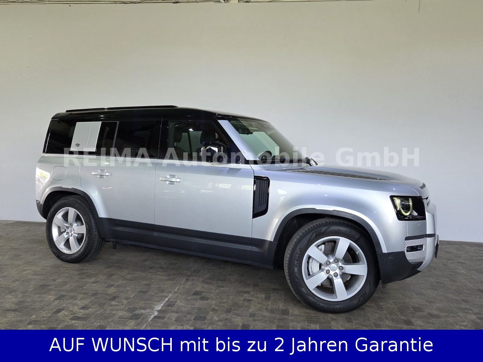 Fahrzeugabbildung Land Rover Defender 110 P400 V6, Pano, Meridian, Luft, LED