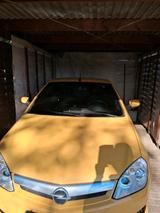 Opel Tigra Twi Top - gebrauchte Opel Tigra aus dem Jahr 2004
