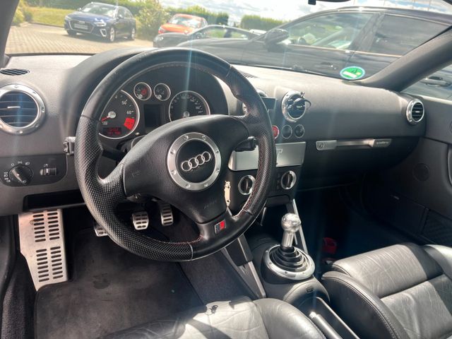 TT Roadster 1.8T quattro 165 kW