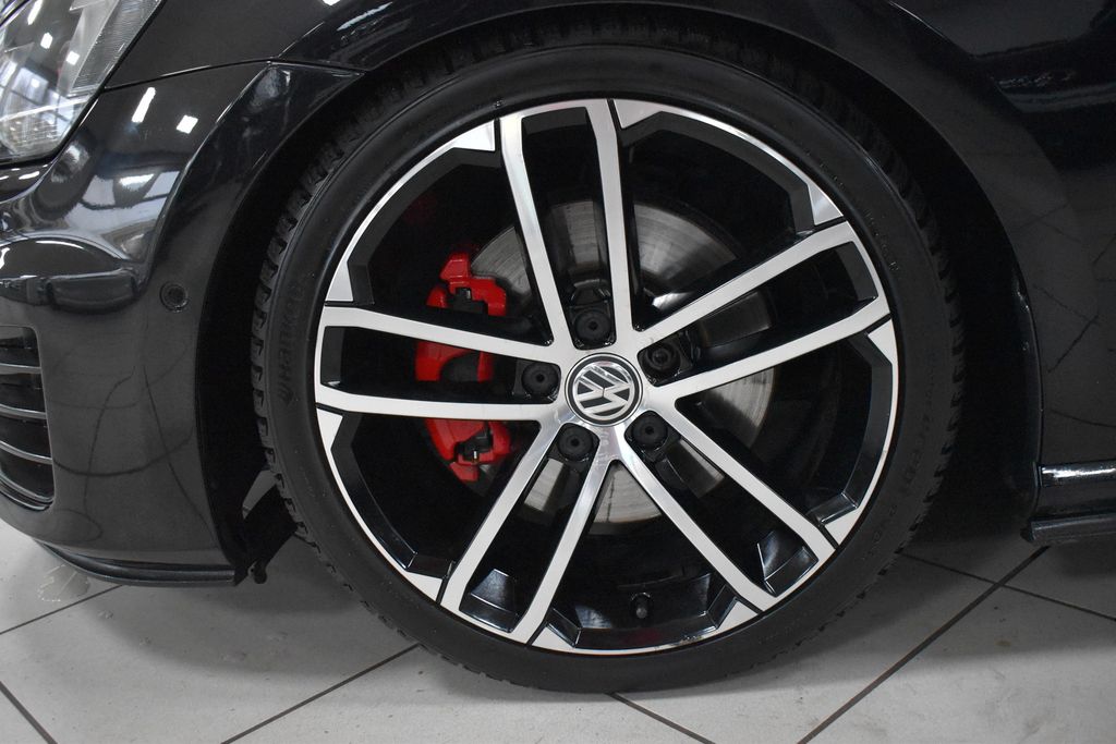 Volkswagen Golf VII GTD PANO ACC DCC TOTW KAMERA DYNAUDIO