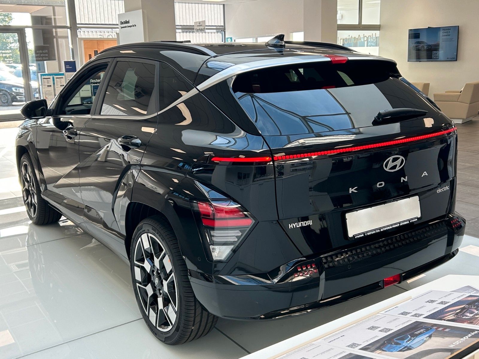 Fahrzeugabbildung Hyundai KONA EV Prime 160kW *RW513KM*SX2*LED*ACC*HeUp*