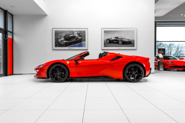 Ferrari SF90 Spider ~Ferrari Munsterhuis~