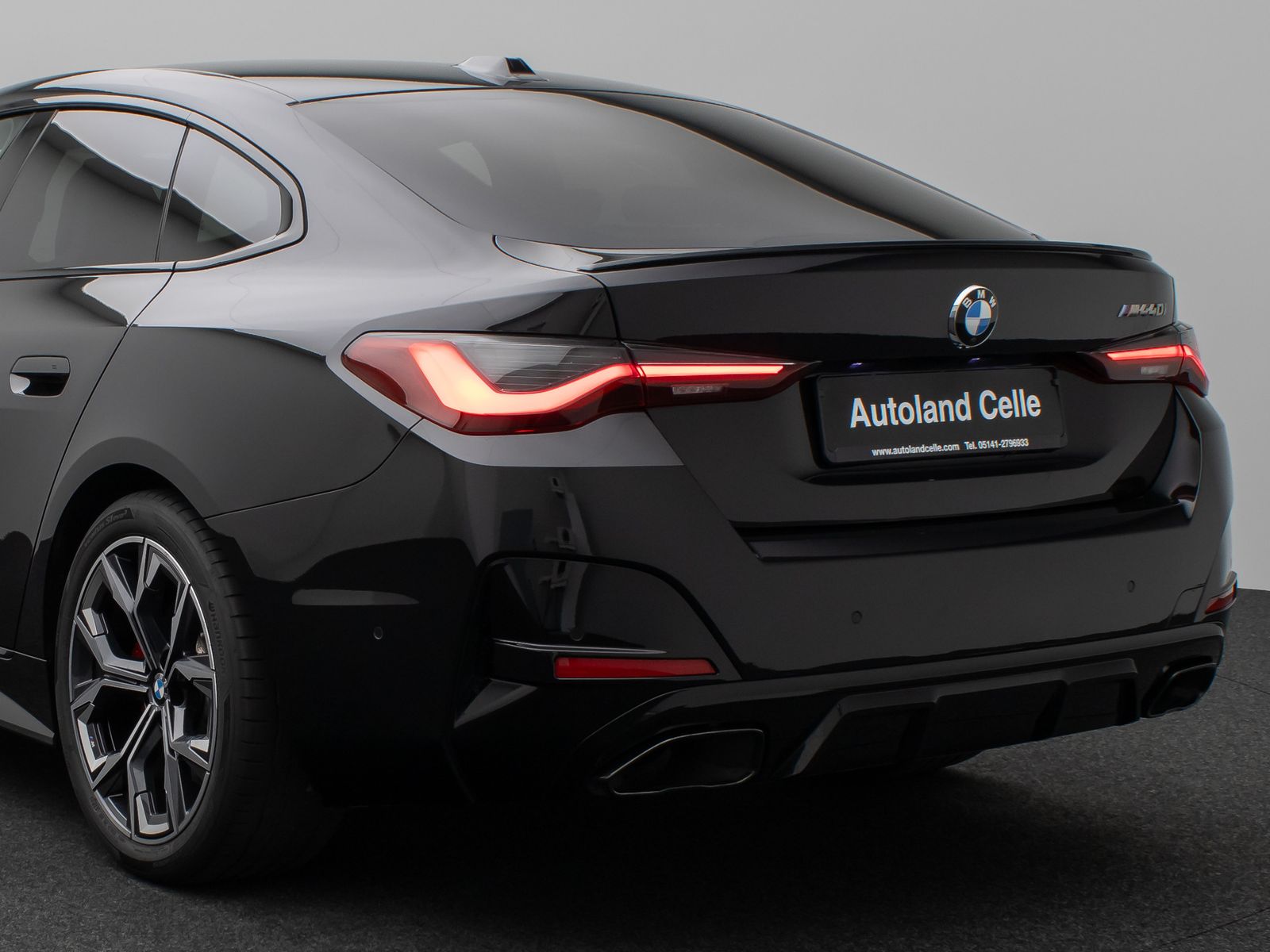 Fahrzeugabbildung BMW M440i Gran Coupé Kamera Glasdach HUD DAB H/K 19"