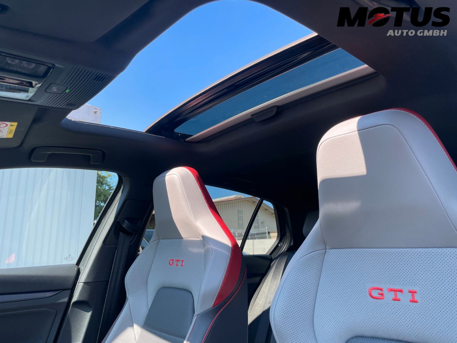 Volkswagen Golf 8 GTI Clubsport Pan/Matrix/Kam/HUD/DCC/NÜRB foto 12