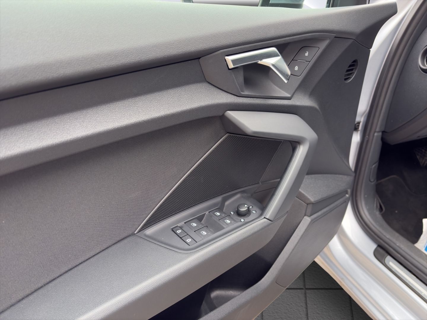 A3 Sportback Advanced 35 TFSI S-tronic LED PDC P