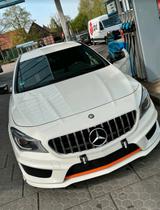 Mercedes-Benz CLA 200 Orange AMG - Mercedes-Benz CLA 200 Shooting Brake: Limousine
