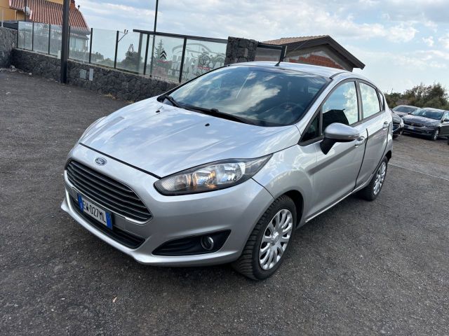 Ford Fiesta 1.4 5 porte Bz.- GPL