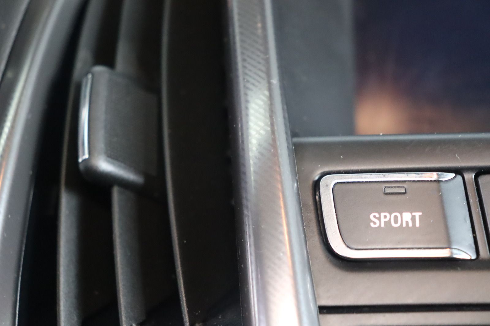 Fahrzeugabbildung Opel Astra Sports Tourer 2.0 CDTI Automatik