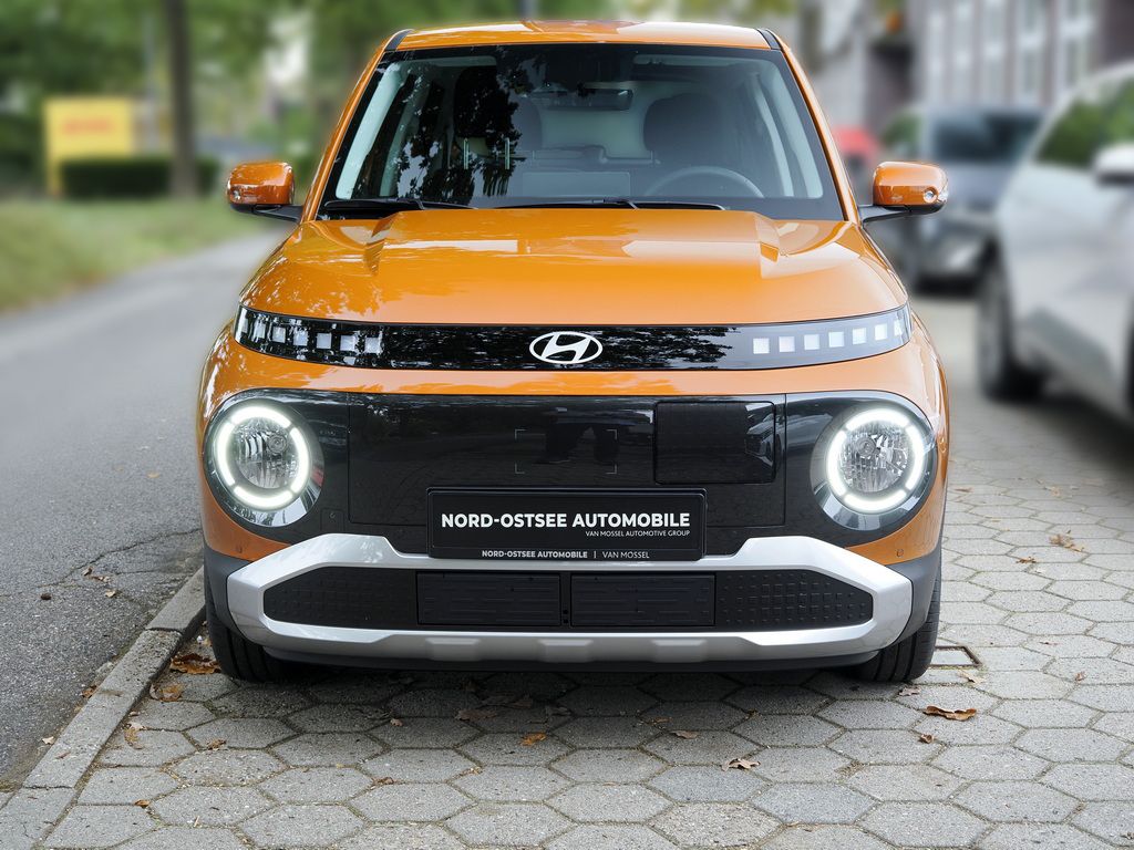 Fahrzeugabbildung Hyundai INSTER EV Trend Komfort-Paket