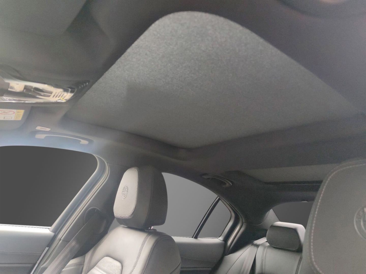 Fahrzeugabbildung Alfa Romeo Giulia 2.0Turbo Q4 Veloce +HARMAN/KARDON+PANORAM