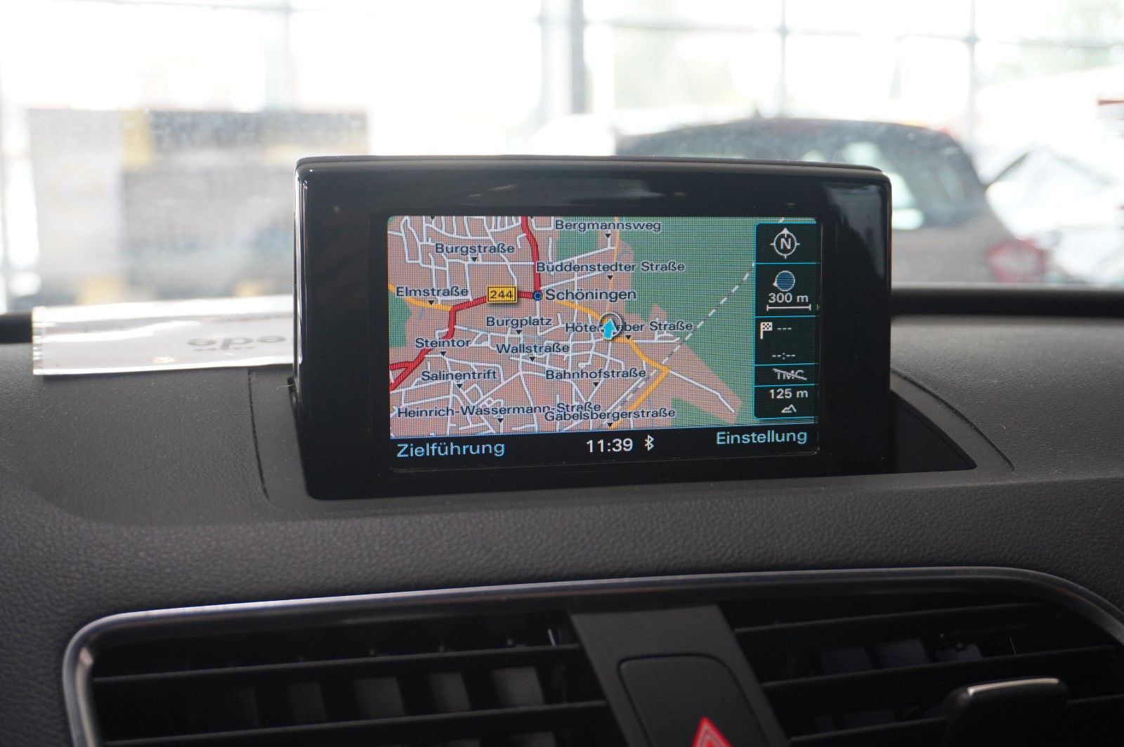 Fahrzeugabbildung Audi Q3 1.4 TFSI DESIGN S-TRONIC NAVI/SHZ/PDC/AHK