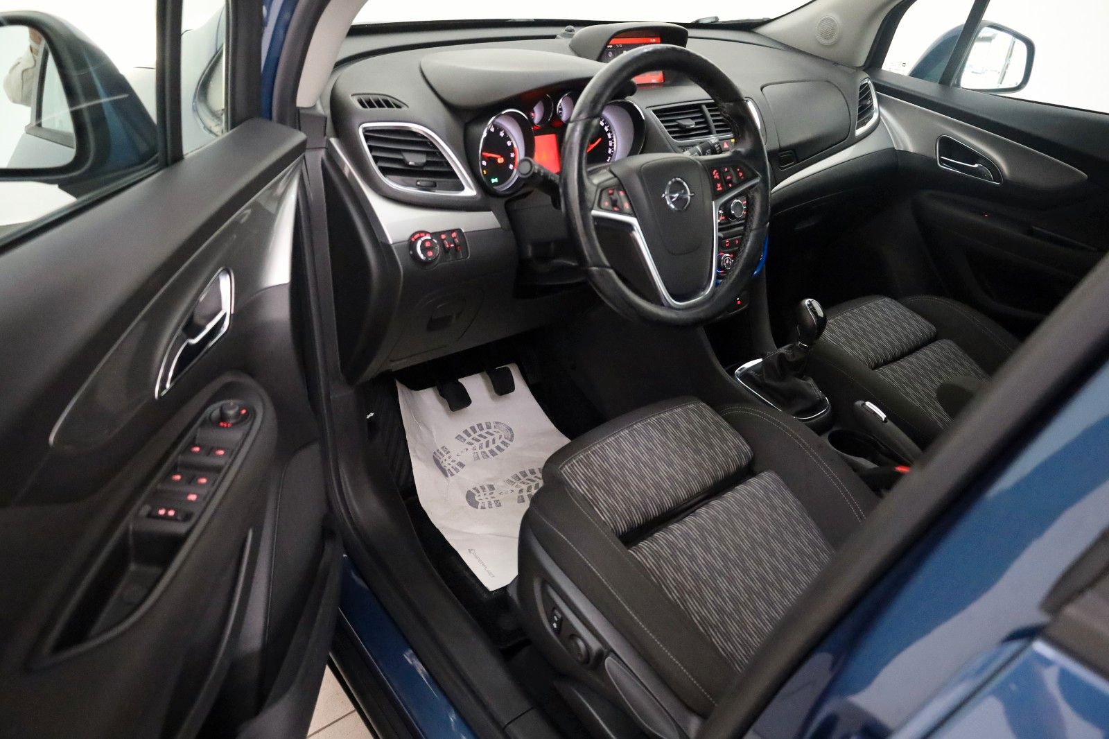 Fahrzeugabbildung Opel Mokka Edition ecoFlex,SH,Kamera,8fach bereift