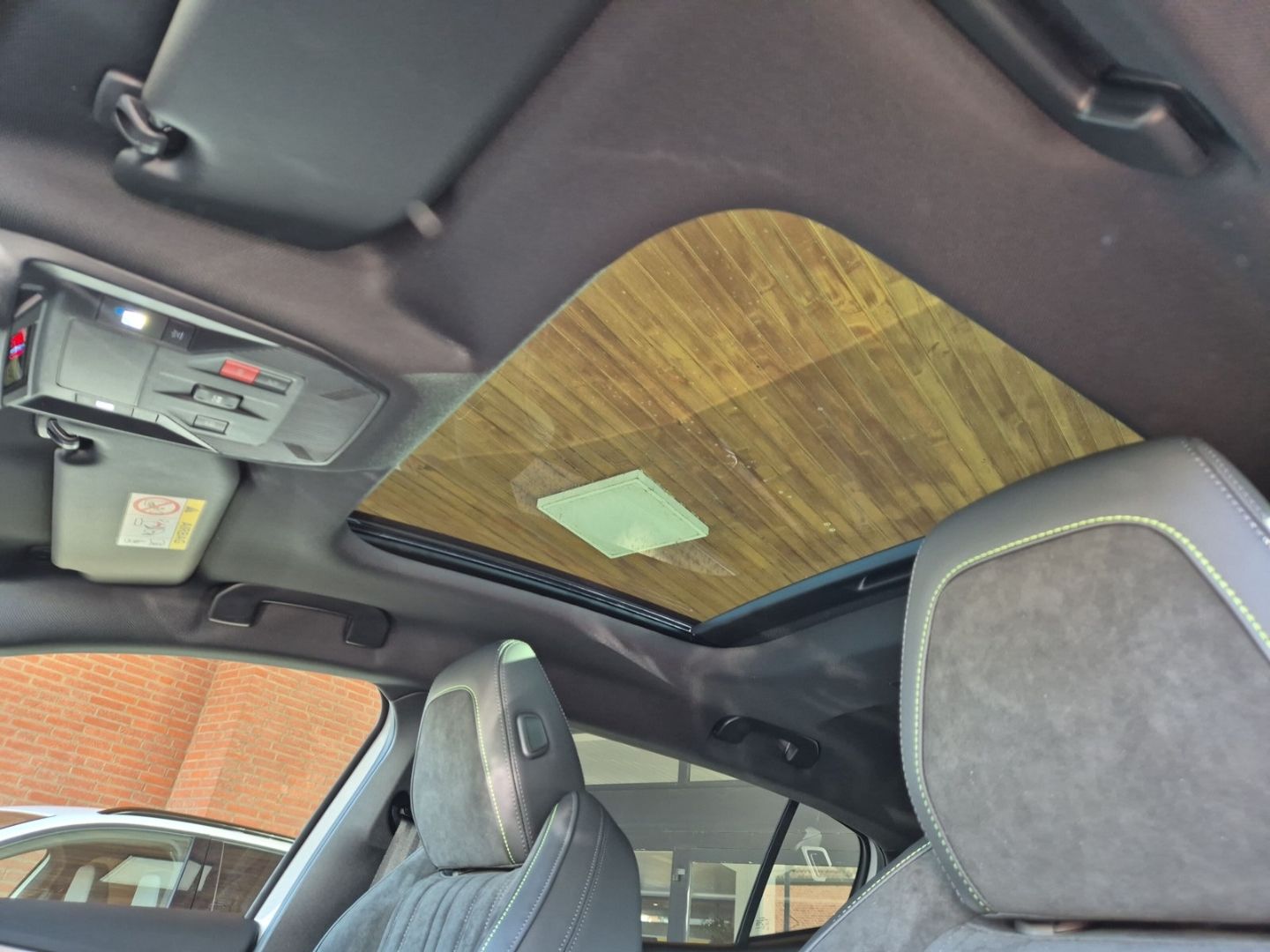 Peugeot 408 - Bild 24