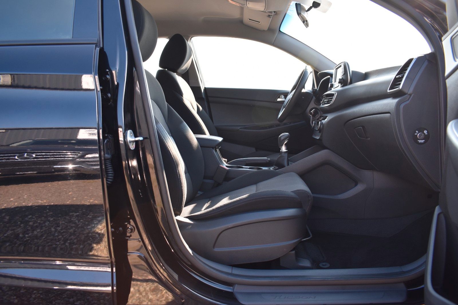 Fahrzeugabbildung Hyundai Tucson Pure 2WD