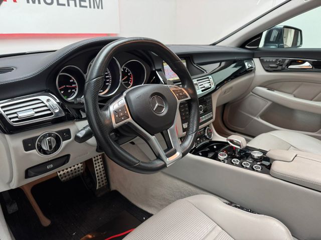 Mercedes-Benz CLS 63 AMG Harman-Kardon,Schiebedach,Navi,Memory