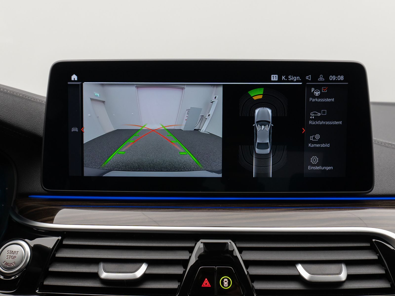 Fahrzeugabbildung BMW 540i xD LuxuryLine Kamera Laser HUD H/K Komfort