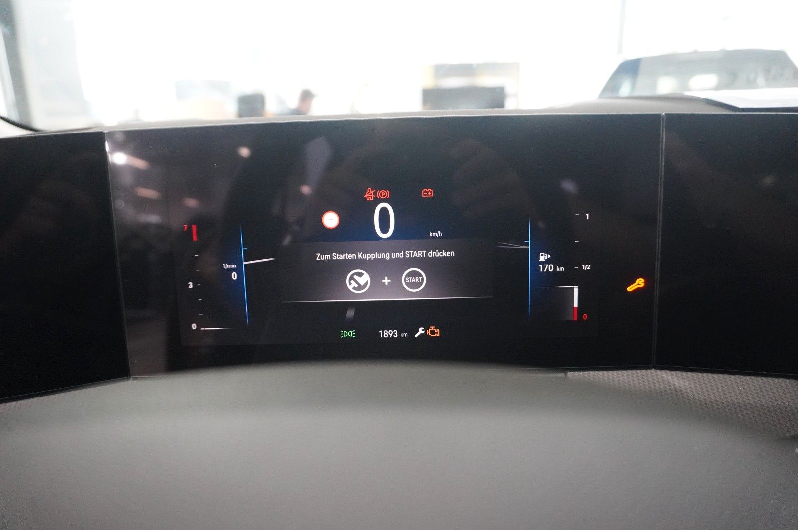 Fahrzeugabbildung Opel Astra L Lim. 1.2T ELEGANCE NAVI/LED/KAMERA/SPORT