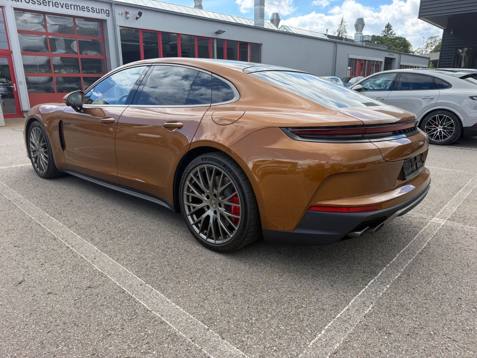 Porsche Panamera Turbo E-Hybrid Active Ride/Beifahrerdis imagem 2