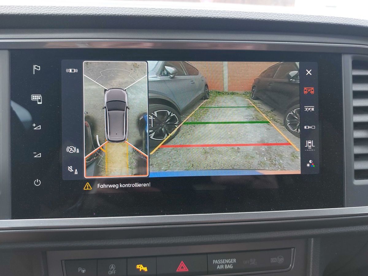 Fahrzeugabbildung CUPRA Ateca VZ 4Drive DSG LED Navi AID GRA RFK SHZ 19"