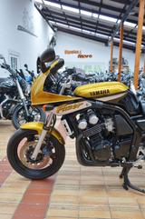 Yamaha FZS 600 Fazer+2.Hd+27100KM+Tricolore+A2 möglich+ - Offers