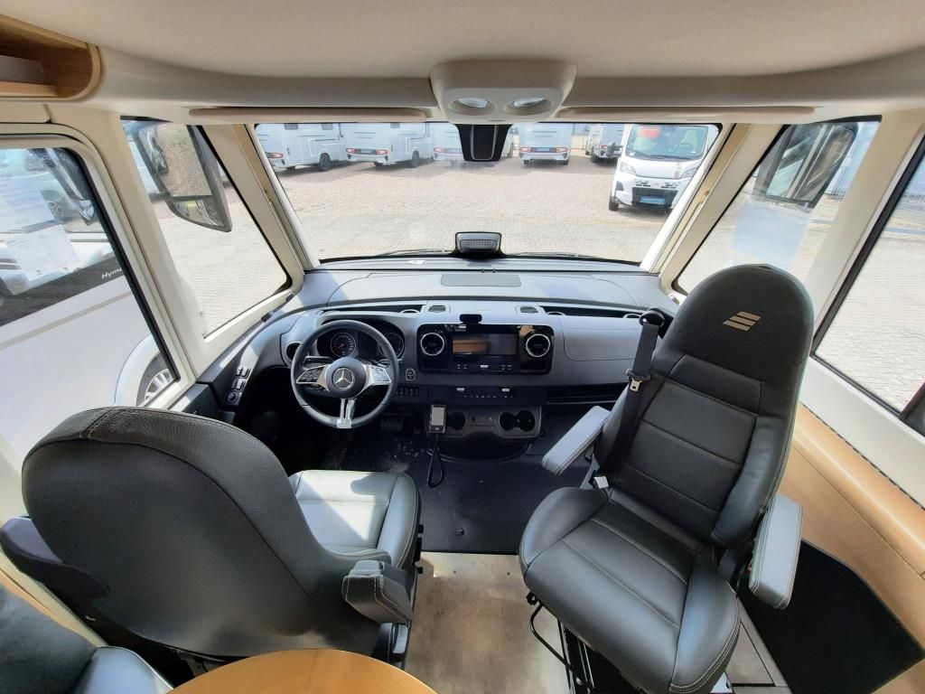 Fahrzeugabbildung HYMER / ERIBA / HYMERCAR B-Klasse ML I 780 BlackLine Verfüg./Sparen Sie 2