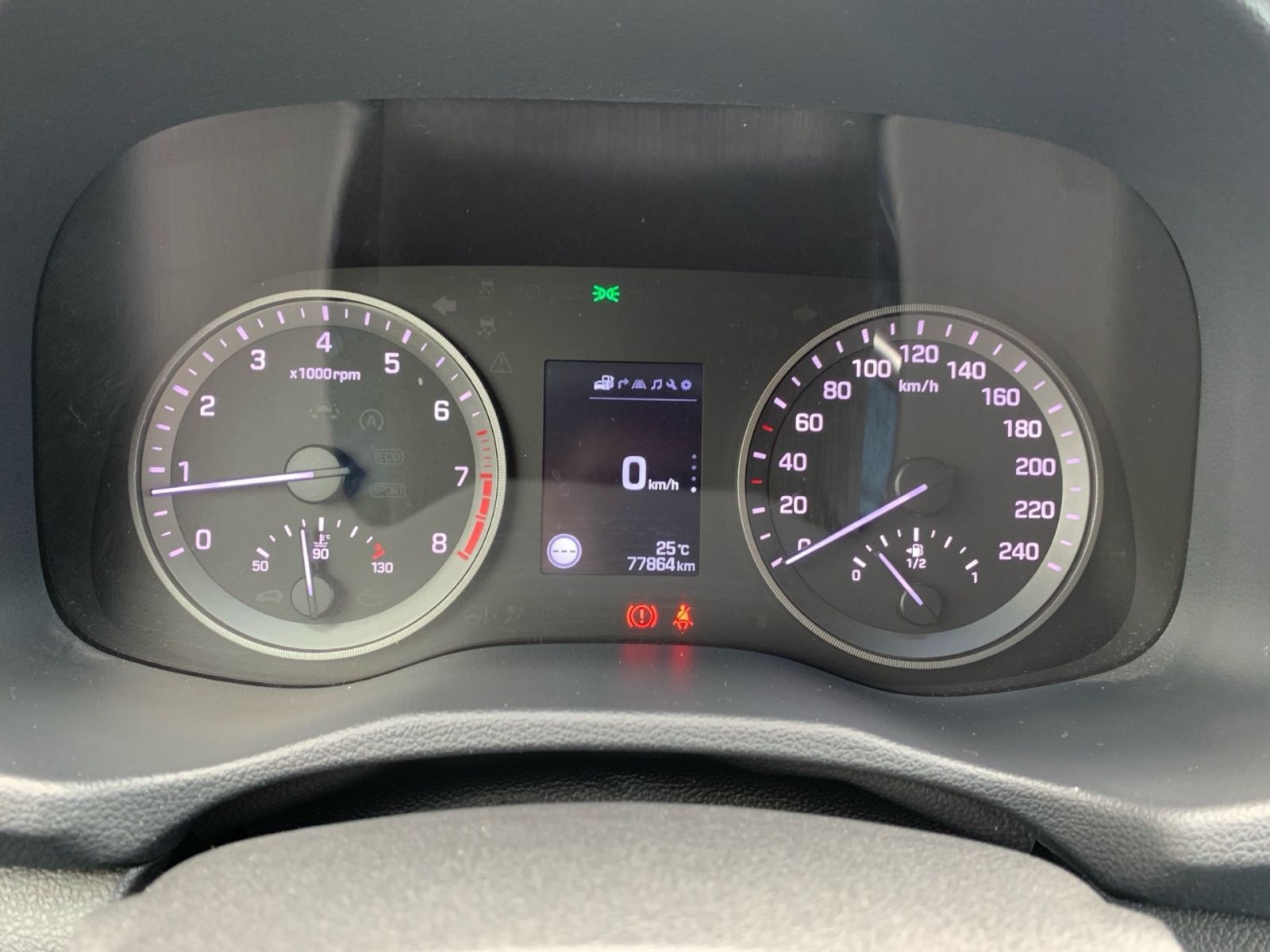 Fahrzeugabbildung Hyundai TUCSON 1.6 Turbo Advantage Navi Kamera