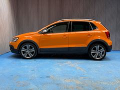 VW Polo V CrossPolo 1er Hand/Standheizung/NAVI/PDC