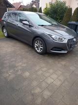 Hyundai i40 blue 1.6 GDI Space TÜV neu bis August 2028 - Hyundai i40: Space