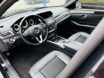 Mercedes E 350 - 8