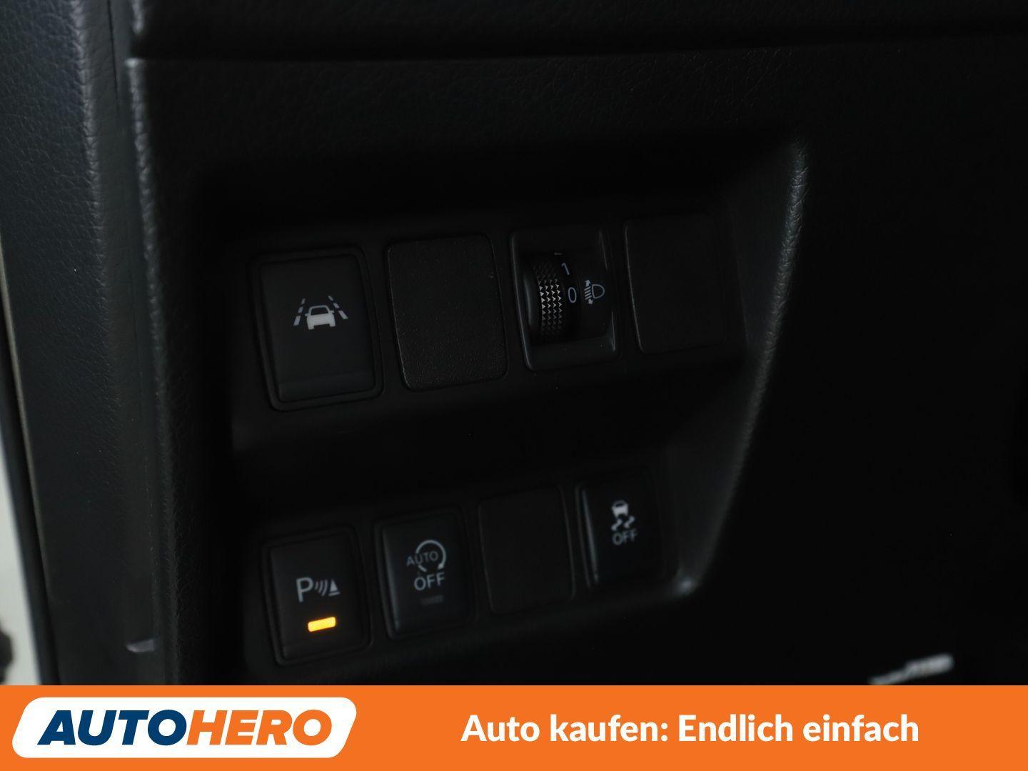 Nissan Qashqai 1.2 Acenta*NAVI*SPUR*PDC*SHZ*KLIMA*TEMPO