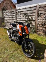 KTM Duke 125 - KTM 2011 DUKE 125