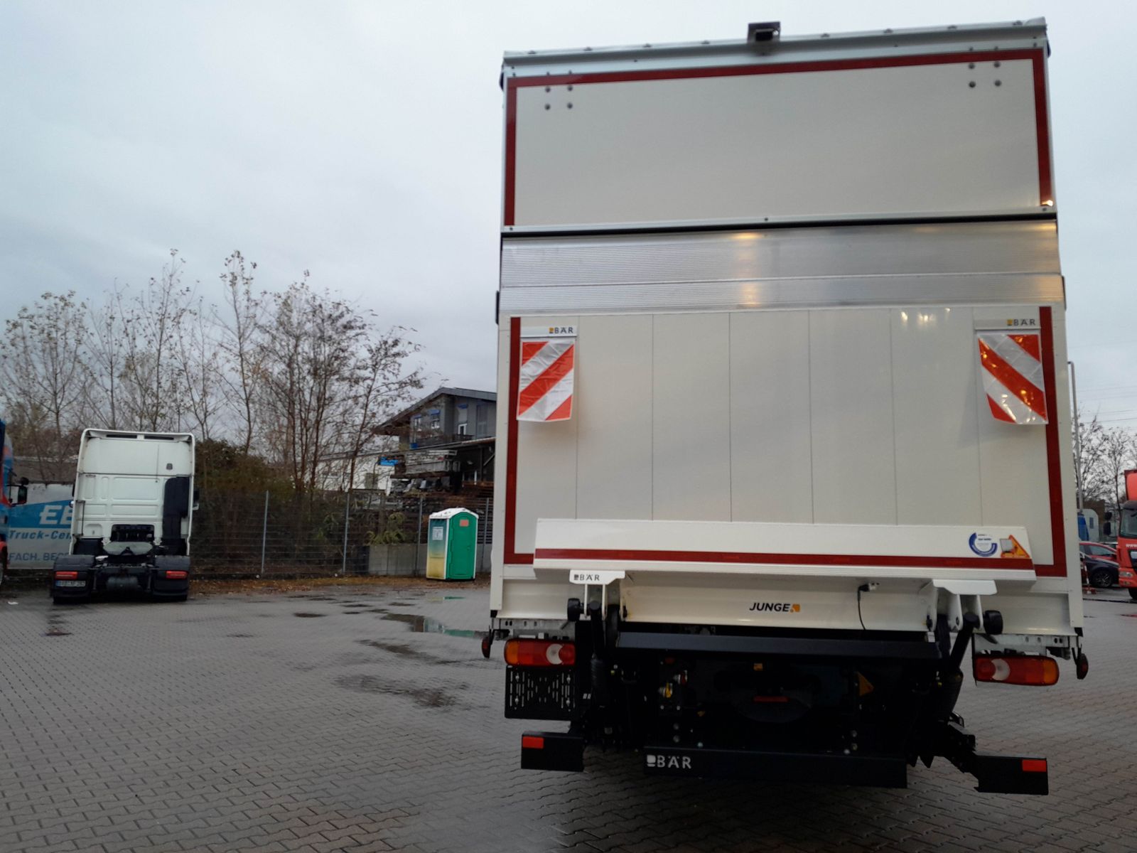 Fahrzeugabbildung DAF FA XB 290 16t Junge Curtainsider