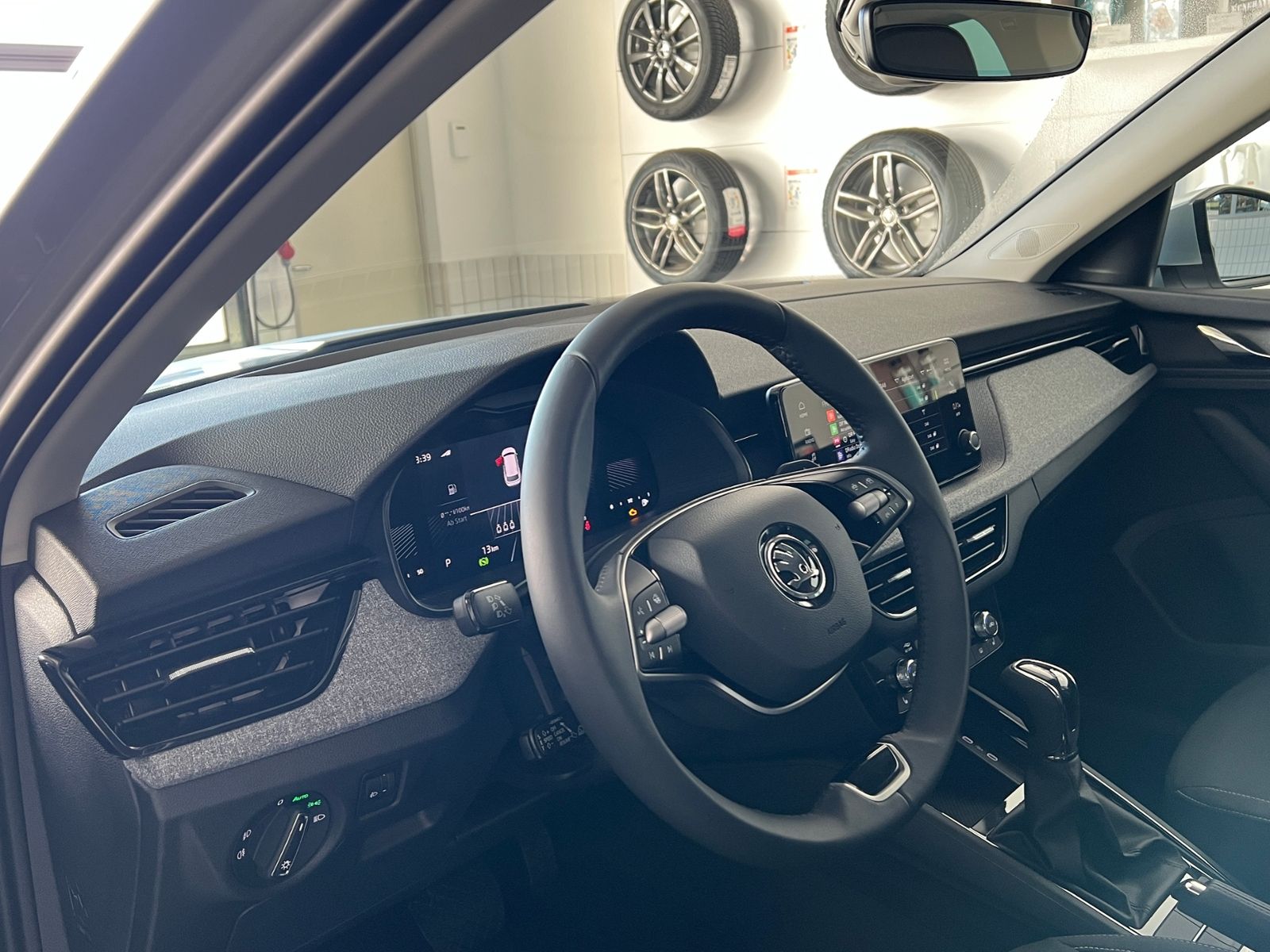 Fahrzeugabbildung SKODA Kamiq Selection 1.0 TSI DSG *LED, ACC, SmartLink